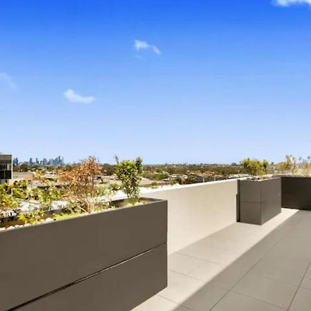 New Spacious 2 Bedroom With Gorgeous City Views Melbourne Exteriör bild