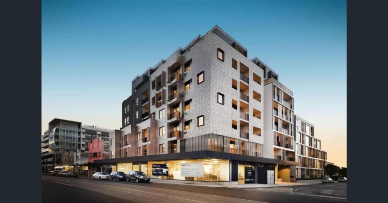 New Spacious 2 Bedroom With Gorgeous City Views Melbourne Exteriör bild